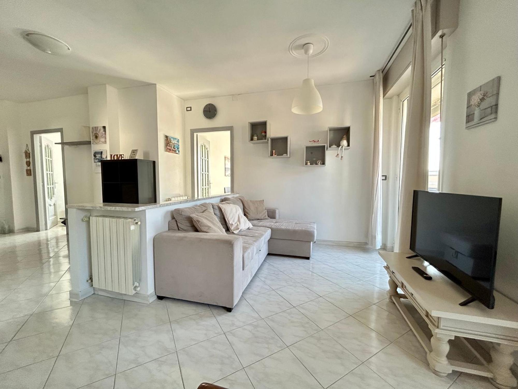 Lmhouse Apartment Arma di Taggia Ngoại thất bức ảnh