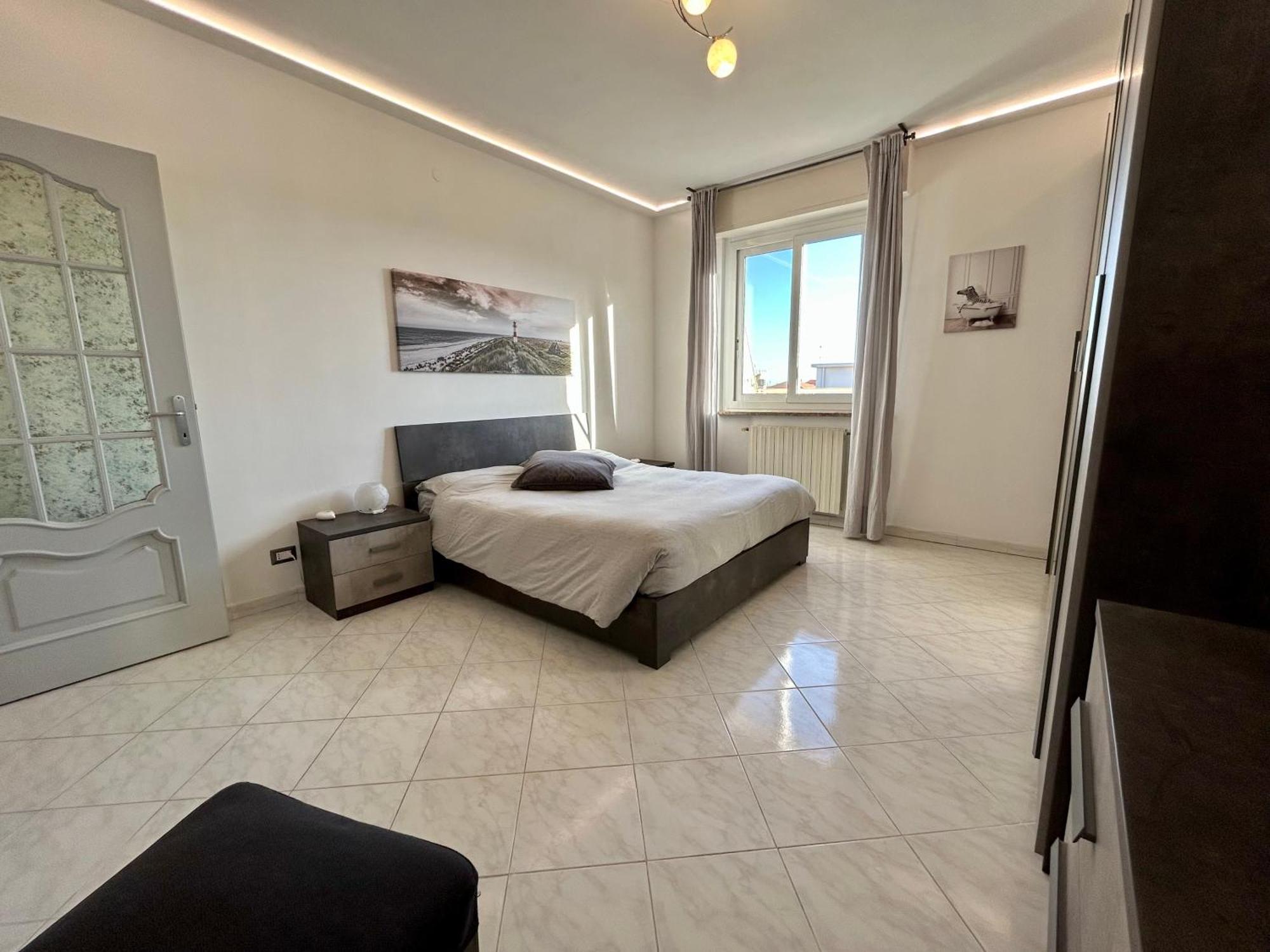 Lmhouse Apartment Arma di Taggia Ngoại thất bức ảnh